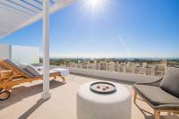 LM3.52B- Spacious duplex penthouse with panoramic - B&B Estepona