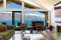 Brand New Luxury Villa - The Lookout - Hot Tub - B&B Queenstown