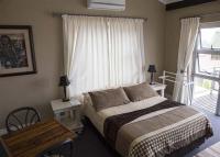 Twin Okes - B&B Jeffreys Bay