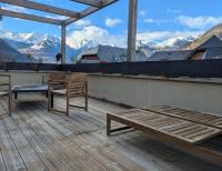 Maison Aur'Izon - mountain view - petanque court - B&B Guchan