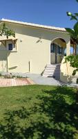 Villa Penelia next to golf courses - B&B Romanos