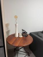 Modern stay overlooking Durbanville wine country - Chambres d’hôtes Durbanville
