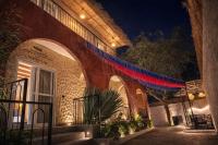 Kutir27 just 27 steps from Western gate of Taj Mahal - B&B Agra