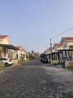 Galareka House 1 - Full house with 3 BR in Mojosongo, Solo - Chambres d’hôtes Plosokerep