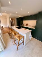 Newly renovated Edwardian home minutes from the beach - B&B Bude