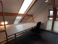 Stylish SKY-LOFT - B&B Pucking