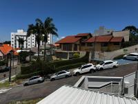 Sobrado 3 quartos com churrasqueira e 2 vagas - Bed and Breakfast Curitiba