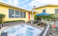 Gypsea Rose - Southern Shores, Oceanfront, Ocean View, Hot Tub, Pets OK, Flex Stays - B&B Southern Shores