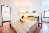 Apartment with Pool View 