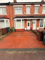 Contractor 3BR Home for 8 with Free Parking, Full-Fibre WiFi & Excellent East London Links - Chambres d'hôtes Barking