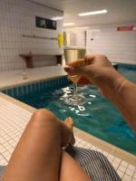 Ferienwohnung Paradiso,78141Schönwald,Taunusstrasse 19f, Scwarzwald mit Pool und Sauna - Bed and Breakfast Schönwald