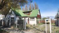La franca, Hostal centrico, Habitacion single privada y Amplia cocina - B&B El Calafate