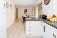 4-Bedroom House in Urraween Hervey Bay - Ferienwohnung Urraween