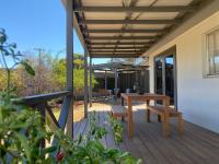 Private 3Bed Home with Large Deck Central Location - B&B Eaglehawk