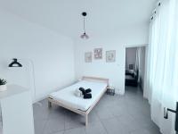 T2 lumineux avec vue sur les montagnes - B&B Le Boulou