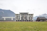 Visionary Hospitality Altdorf, Uri - Premium Apartments with Free Parking, Washer, Kitchen, Terrace, Train Station - Chambres d'hôtes Altdorf