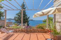 Private beach Vila Jana - Bed and Breakfast Dubrovnik