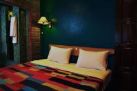 Standard Room with Private Bathroom and Air Conditioning