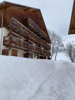 T1 La marmotte Saint Sorlin d'Arves - Chambres d'hôtes Saint-Sorlin-d'Arves