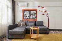 Bright & Modern 2-Bedroom Flat Near Metro - B&B Estambul