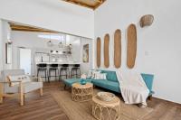 Villa Atlantico Sol - Shared Pool Access - 1 Parking Spot - B&B Mameyal