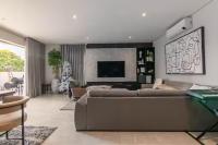 #AlimamaSpaces The Duke - Bed and Breakfast Johannesburg