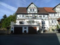 Ruime vakantiewoning met 4 slaapkamers voor max 9 personen - B&B Spangenberg