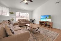 Near Zion Remodeled 4BR Sleeps 10 Patio - B&B LaVerkin
