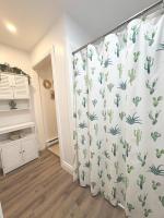 Cozy Beachburg Apartment Fire Pit and Privacy - B&B Beachburg