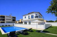 Hibisco 1 - Shared Pool - 8 Guests - Albufeira - B&B Albufeira