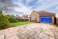 3 Bed Hale Barns Home Near Airport - Ferienwohnung Ringway