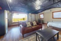 Turner Escape Cabin 1 - B&B Davis