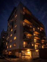 Mokotovia Premium Apart 100m2, garaż, winda, 5 łóżek, wanna, prysznic, 2 toalety, f-VAT - Chambres d'hôtes Varsovie