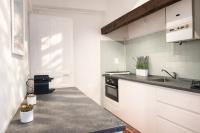 Charme du Vieux-Nice - cocon lumineux à 100 m de la mer - B&B Nizza