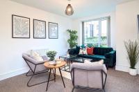 3BDR Kempthorne House with Parking and Garden - B&B Etruria