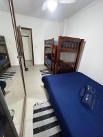 Aviação-com Ar -1 Dorm- 6 Hospedes -Garagem -Wi Fi- 50 metros da Praia - Chambres d'hôtes Praia Grande