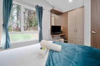Carnoustie Shores - 3Beds Luxury Coastal Lodge Sleeps 8 - Chambres d'hôtes Birdston