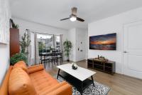 Mar Vista Beach Escape 2BR with Relaxing Yard - Chambres d'hôtes Los Angeles