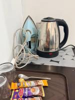 Camera Quadrupla Economy