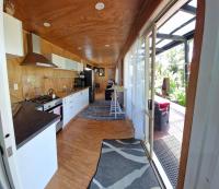 Tropical Zone Russell - B&B Russell