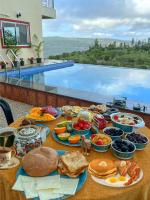 Elsewhere Villa by Hill Staytion - B&B Mahabaleshwar