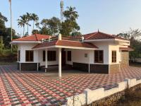 The Blue Bells Guest House - B&B Karimkunnum