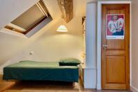 Bel appartement deux pas dHôtel de Ville-métro 11 - Chambres d’hôtes Paris