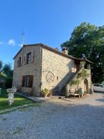 Agriturismo podere sanvincenzo - B&B Leccio