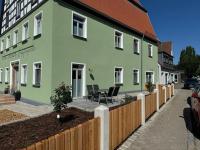 Apartment mit Terrasse "Blumentraum" - Bed and Breakfast Spalt