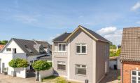 bright townhouse with garden & terrace - B&B Esbjerg