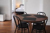 Affordable entire unit Walk to South Bank CBD - Ferienwohnung Brisbane