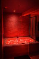 L'Ecrin des Sens - Love Room avec Balnéotherapie - B&B Chartres