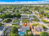 Cozy Miami Private Pool House W- Arcade Games, BBQ - Bed and Breakfast Norland