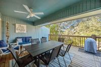 Sound of the Sea - B&B Oak Island